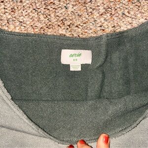Aerie Women's Sage Green Crew Neck soft crop Sweatshirt, siz M